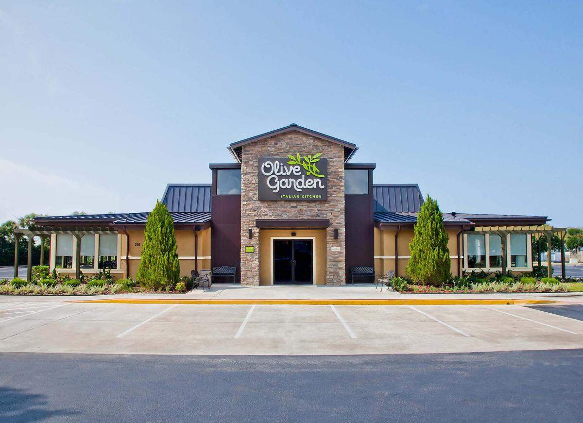 A permit has been filed with the city to remodel the restaurant at 3094 Helmsdale Place and turn it into a new Olive Garden.