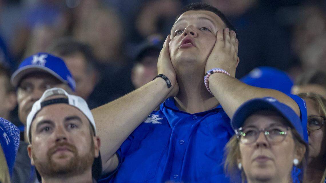 It says here this hard-to-figure Kentucky football team will be home for the holidays