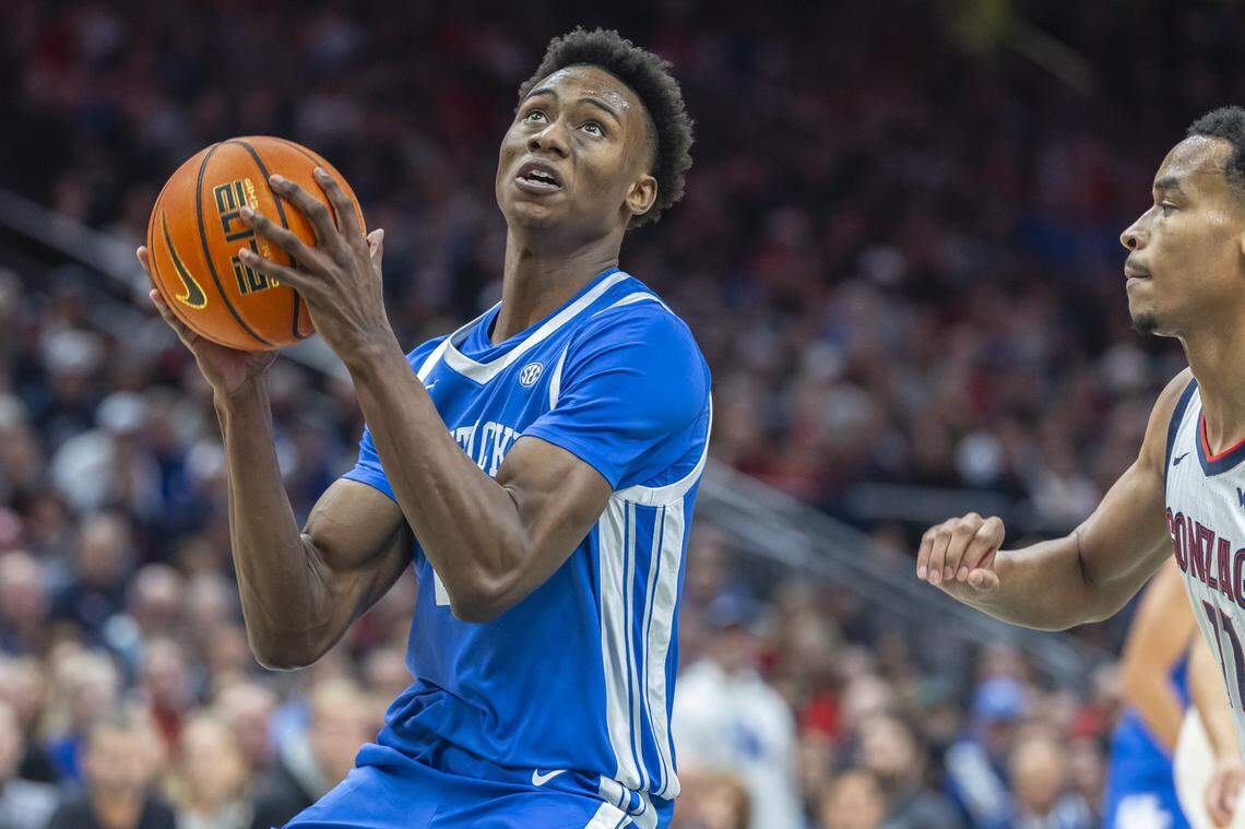 Kentucky’s Jaxson Robinson stepped into the role of emergency point guard over the final eight-plus minutes of regulation and overtime after injuries to Lamont Butler and Kerr Kriisa. He finished with 18 points, three rebounds, five assists and no turnovers.