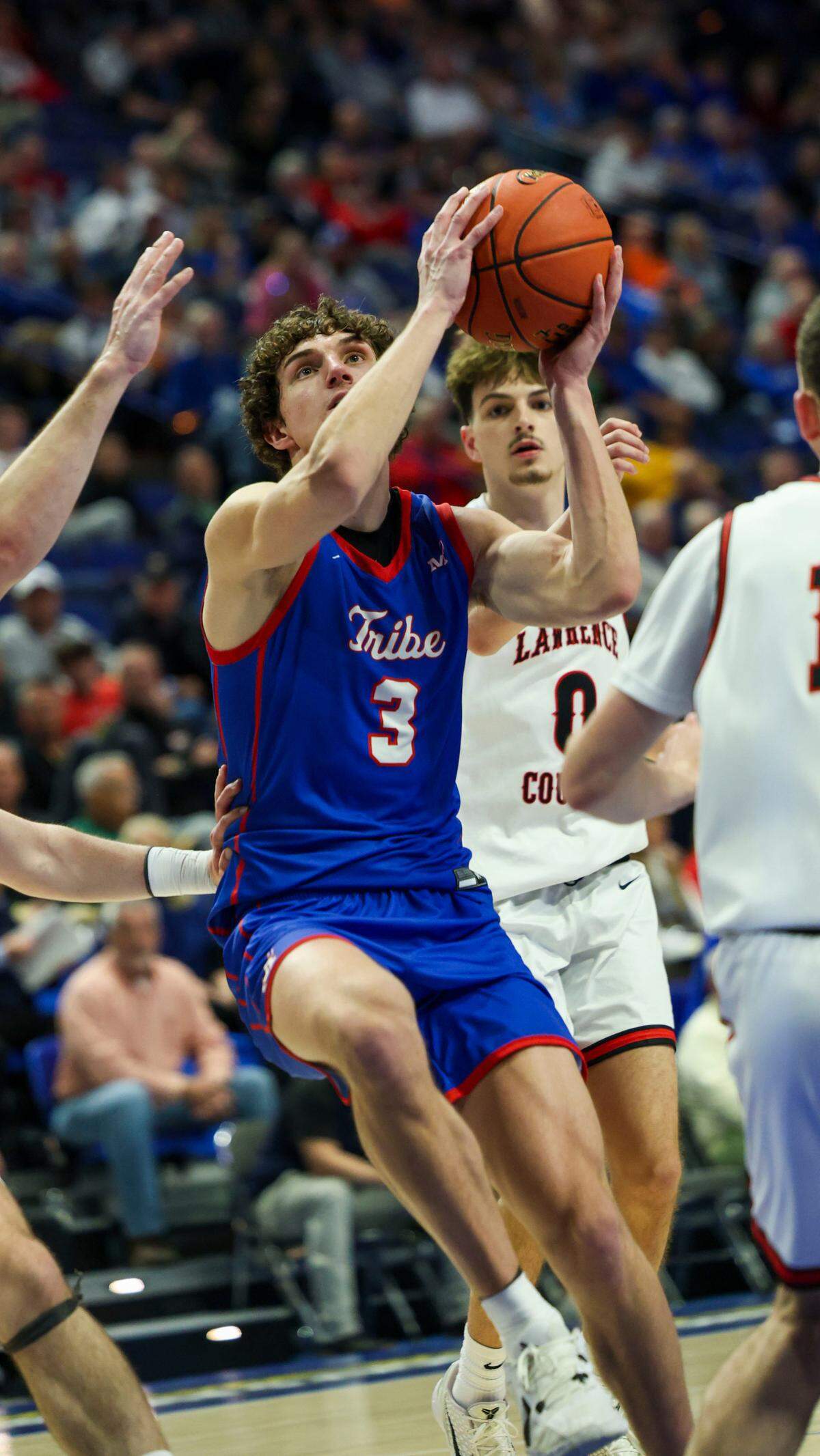Luke Fawns made five 3-pointers and led Montgomery County with 23 points Thursday.