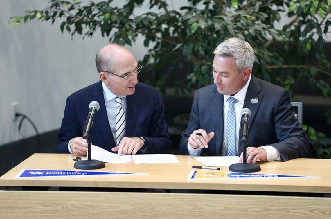 The University of Kentucky and the Kentucky Community and Technical College System signed a transfer agreement, meaning students will be able to easily transfer credits from a state community or technical college to a four-year degree from UK. UK President Eli Capilouto, left, and KCTCS President Ryan Quarles signed the agreement on Monday, June 10, 2024.