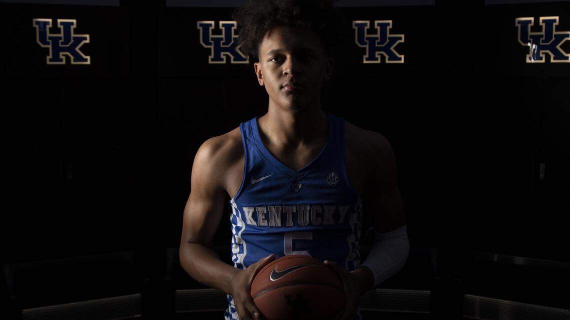 National expert has good news (and bad news) on Kentucky basketball recruiting outlook