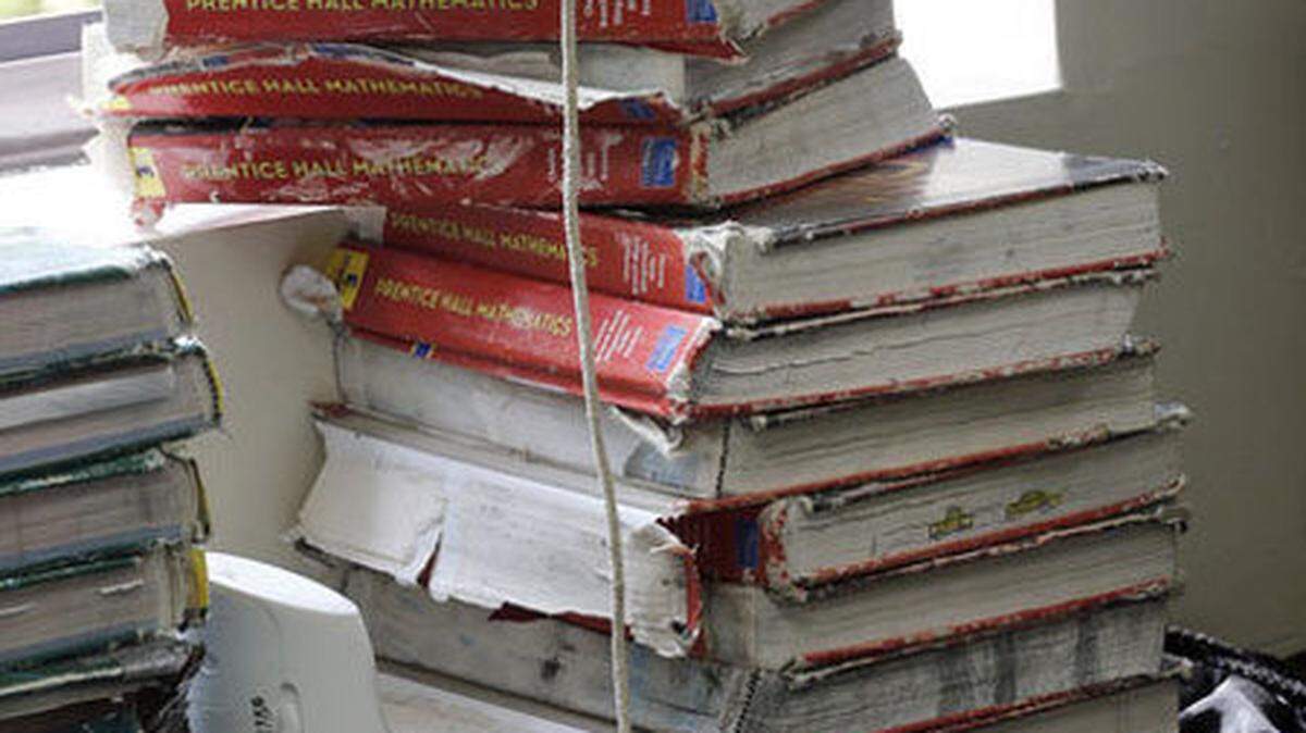 Harry Collins, a science teacher at Arlie Boggs Elementary in Letcher County, said he hasn’t had new textbooks in 12 years and relies largely on materials and information from the Internet.