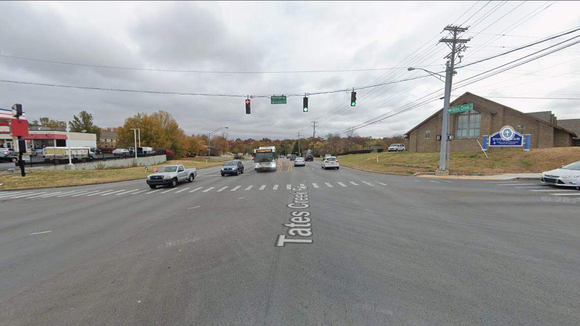Sewer replacement project to shut down part of major Lexington road for 18 months