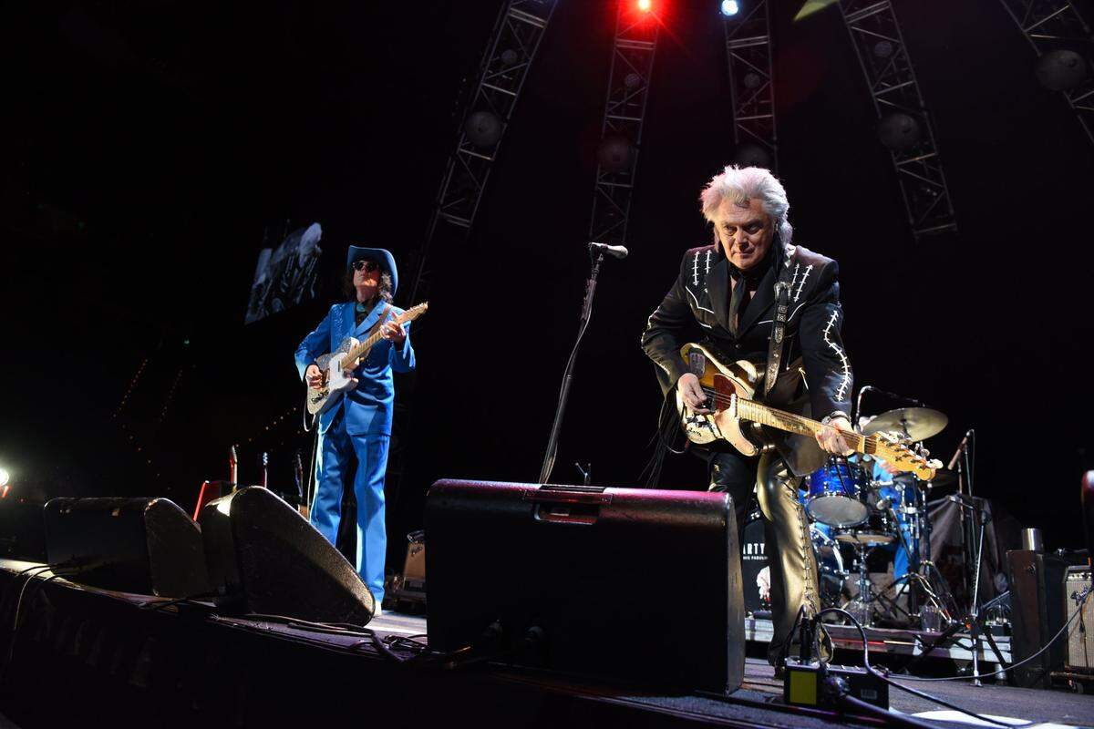 Kenny Vaughan and Marty Stuart on stage at Rupp Arena. Chris Stapleton brought his Great America Roadshow Tour to Rupp Arena Oct. 27, 2018 with openers Marty Stuart and Brent Cobb.