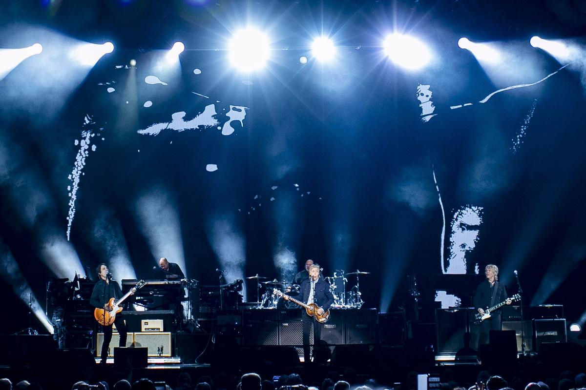 Paul McCartney opened his Rupp Arena concert with “Eight Days a Week.”