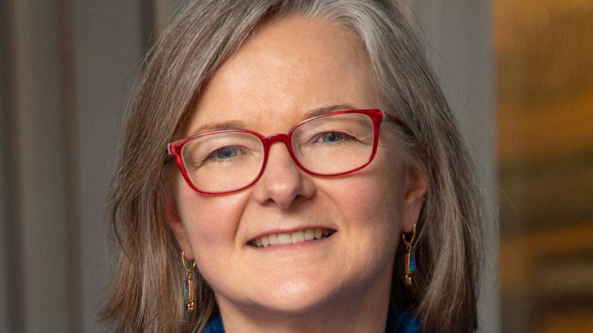 Lisa R. Pruitt