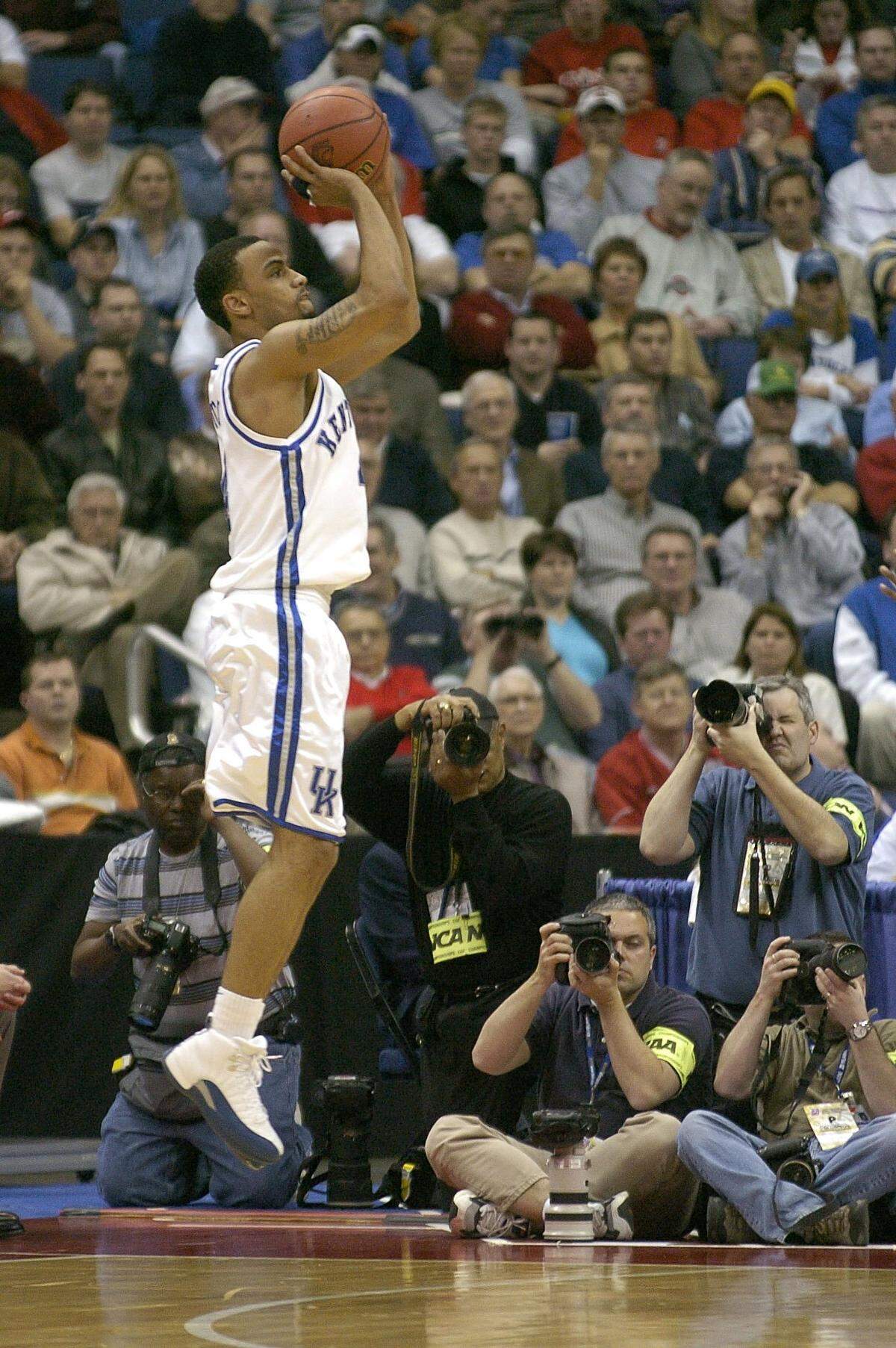 Gerald Fitch scored 26 points to lead Kentucky over Florida A&M 96-76 in the 2004 NCAA Tournament round of 64 at Nationwide Arena in Columbus, Ohio.