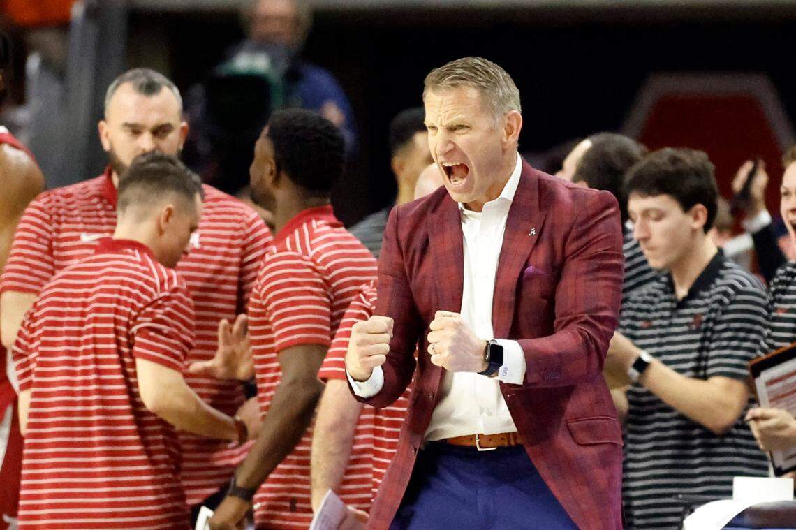 Alabama head coach Nate Oats’ team was 23-4 overall and 13-1 in the SEC, good for first place entering Wednesday night’s games.