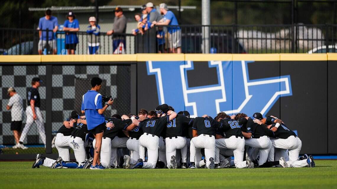 Tuesday’s Cats-Cards baseball game postponed after mass shooting in Louisville
