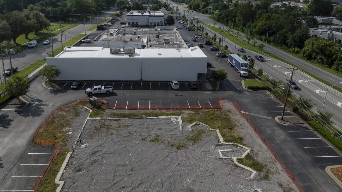 New restaurants coming to high profile Richmond Road spot. What’s planned and when