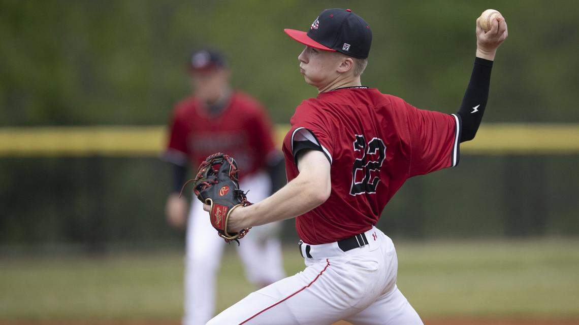 Scott County shows grit in comeback upset of Sayre in top-25 baseball showdown