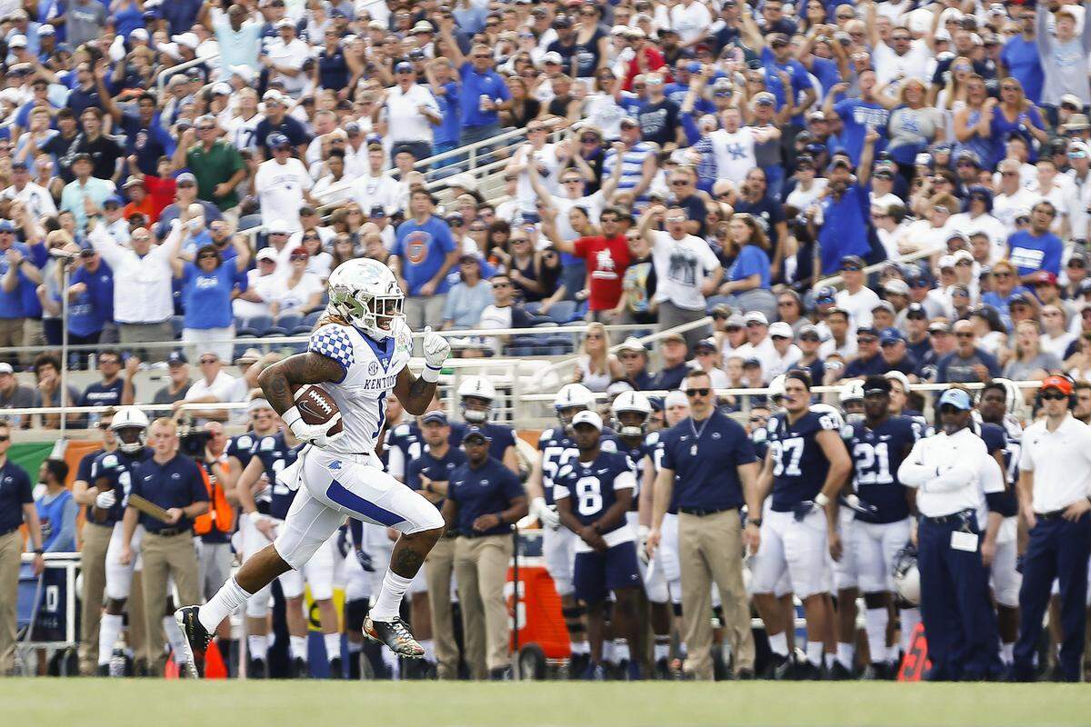 Kentucky’s Lynn Bowden returned a punt for UK’s first touchdown of the game in the Wildcats’ 27-24 victory over Penn State in the VRBO Citrus Bowl.