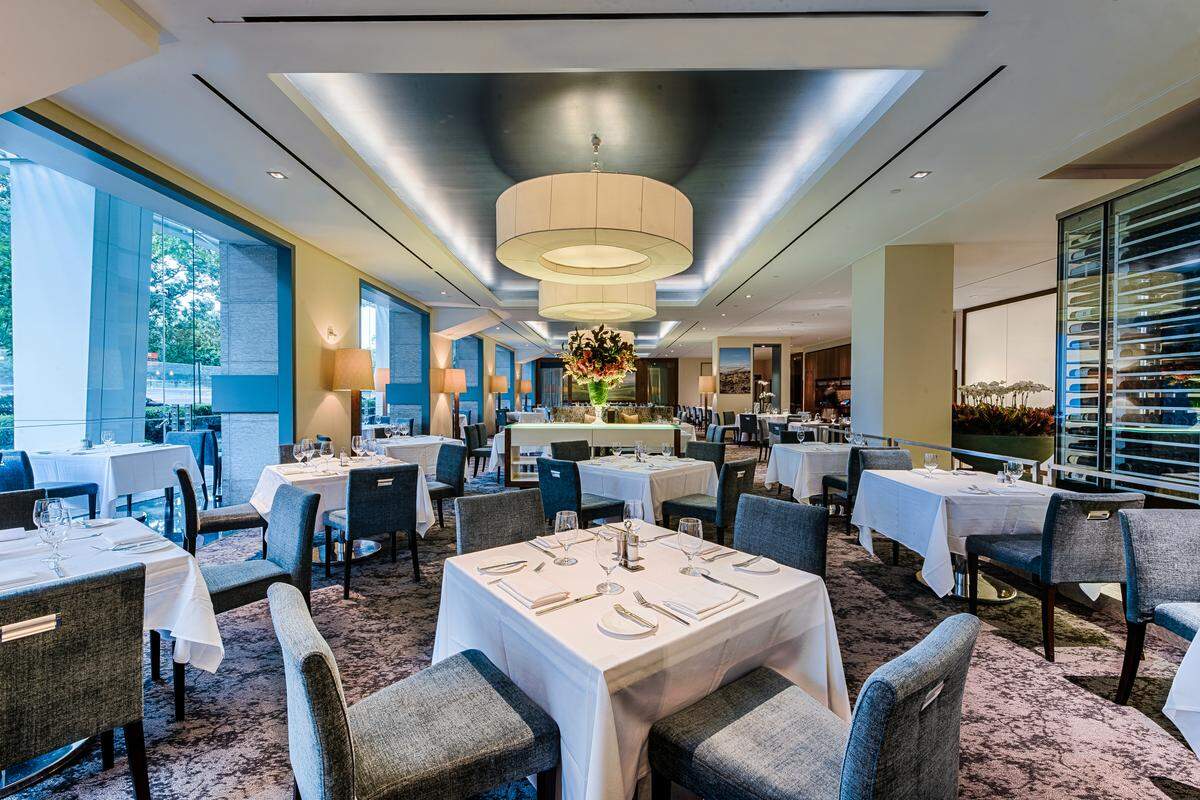 Charlie Palmer Steak on Constitution Avenue is a popular lunch spot for members of Congress.