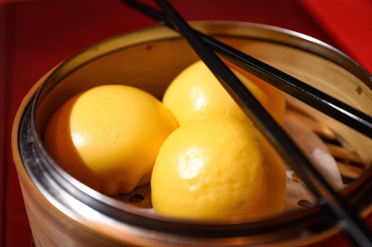 Lava buns filled a sweet lemony pudding at Panda Cuisine.