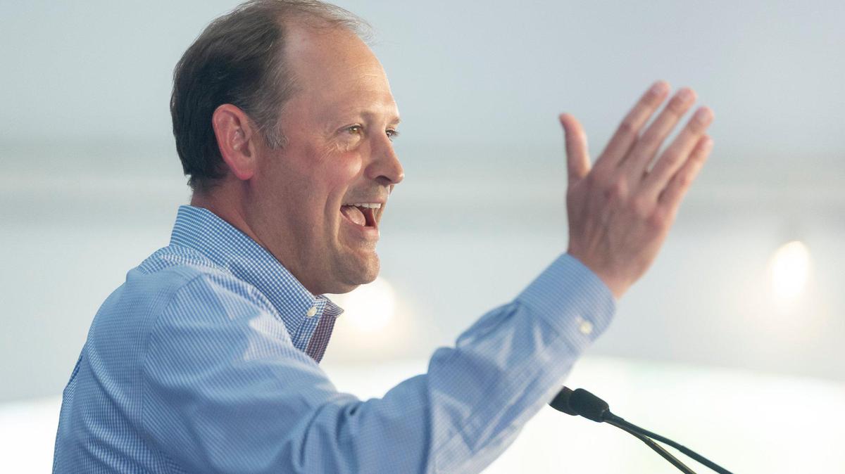 U.S. Rep. Andy Barr announces he’s running for the U.S. Senate during a campaign launch at Lynwood Estate in Richmond, Ky., on Tuesday, April 22, 2025.