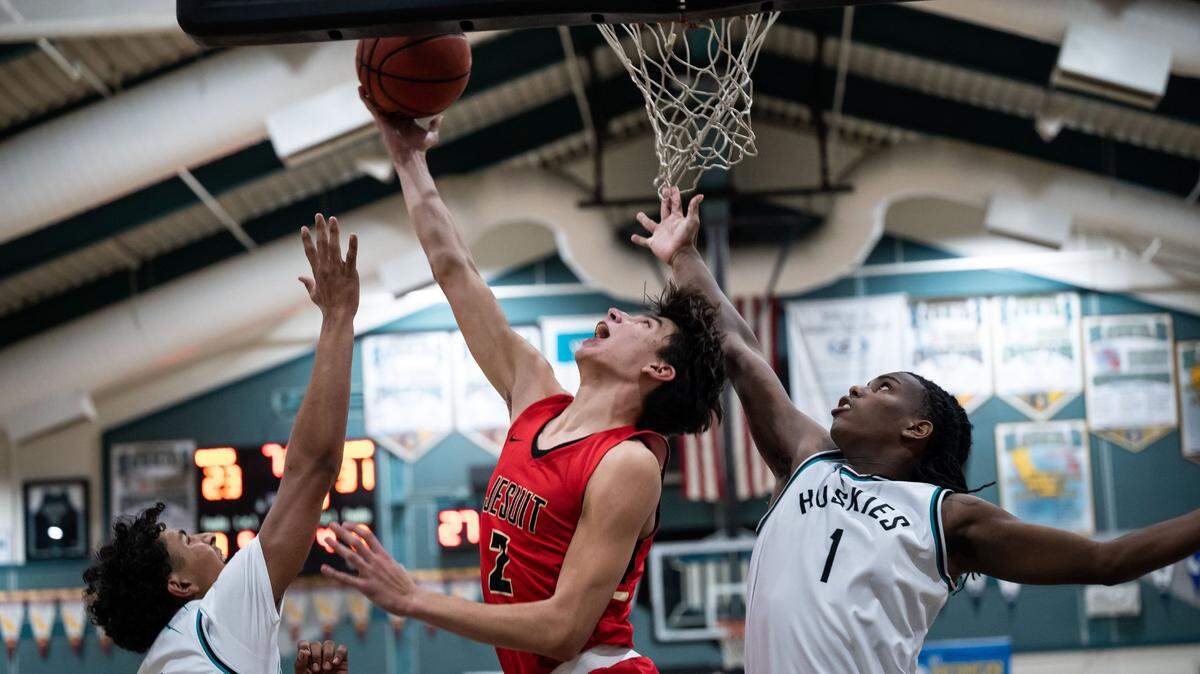 Jesuit (Calif.) guard Andrej Stojakovic is emerging as a top prospect in the class of 2023.