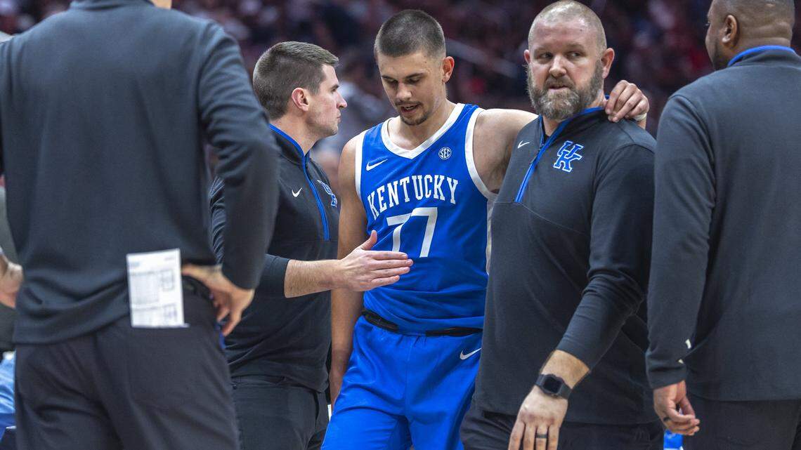 Kentucky basketball guard Kerr Kriisa needs surgery. What does his injury mean for UK?