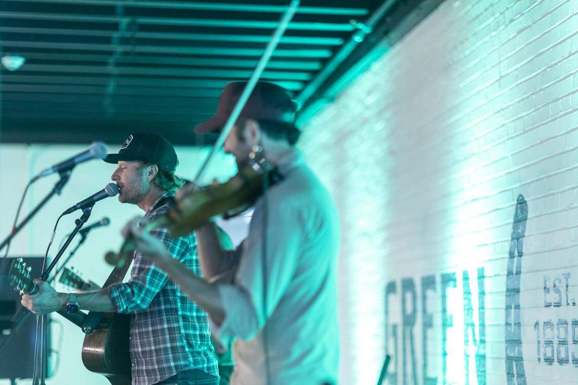 Country musician Dierks Bentley performs at Green River Distillery in Owensboro, Ky., on Wednesday, Sept. 24, 2025. Bentley released his Row 94 Full Proof bourbon during an event at the distillery.