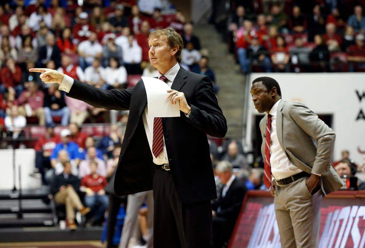 Former Kentucky forward and new Tennessee Tech head coach John Pelphrey, who had been the associate head coach at Alabama, instructed Crimson Tide players during Bama’s 77-75 win over UK last season.