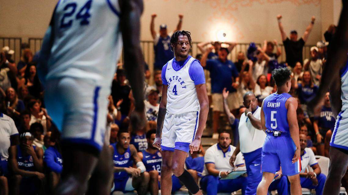Daimion Collins had 15 points, five assists and five rebounds in Kentucky’s first game on the Bahamas trip.