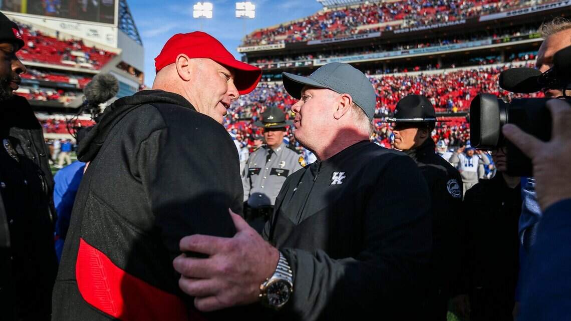In celebration of 30 years, relive every game of the modern UK-U of L football rivalry