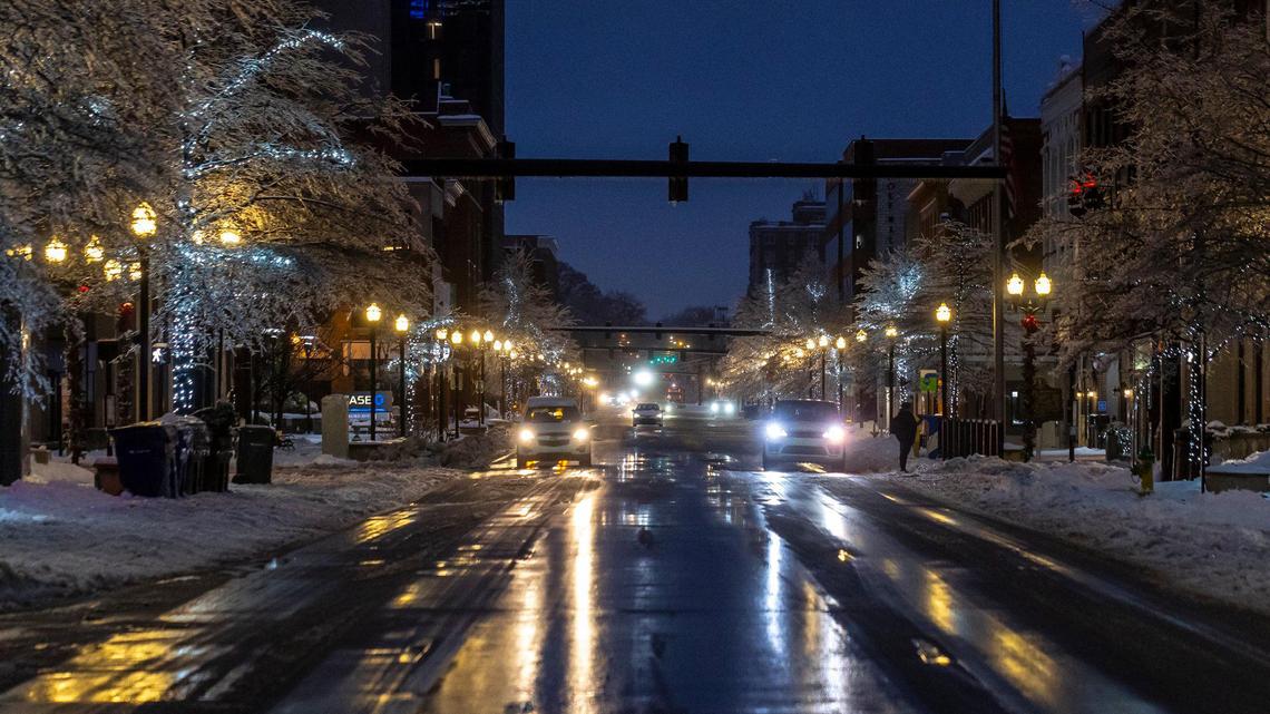 What’s open? What’s closed? Here are non-school closures for Central Kentucky