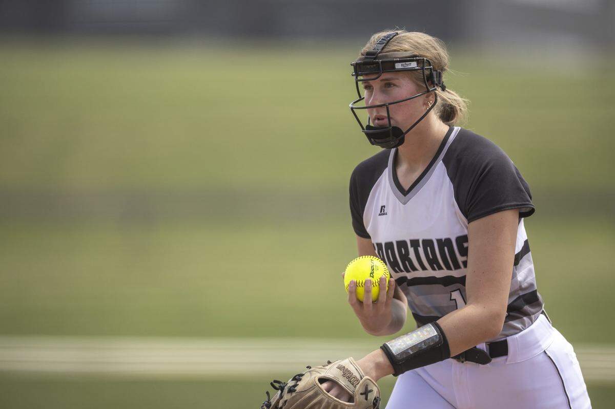 South Warren's Courtney Norwood pitches during a game at Great Crossing Park in Georgetown, Ky., on Saturday, April 25, 2026.