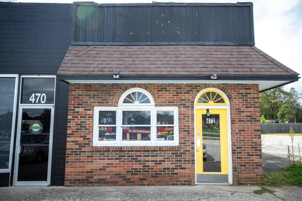 South of Wrigley, a new Chicago Italian beef shop is going in at 472 Southland Dr. in Lexington.