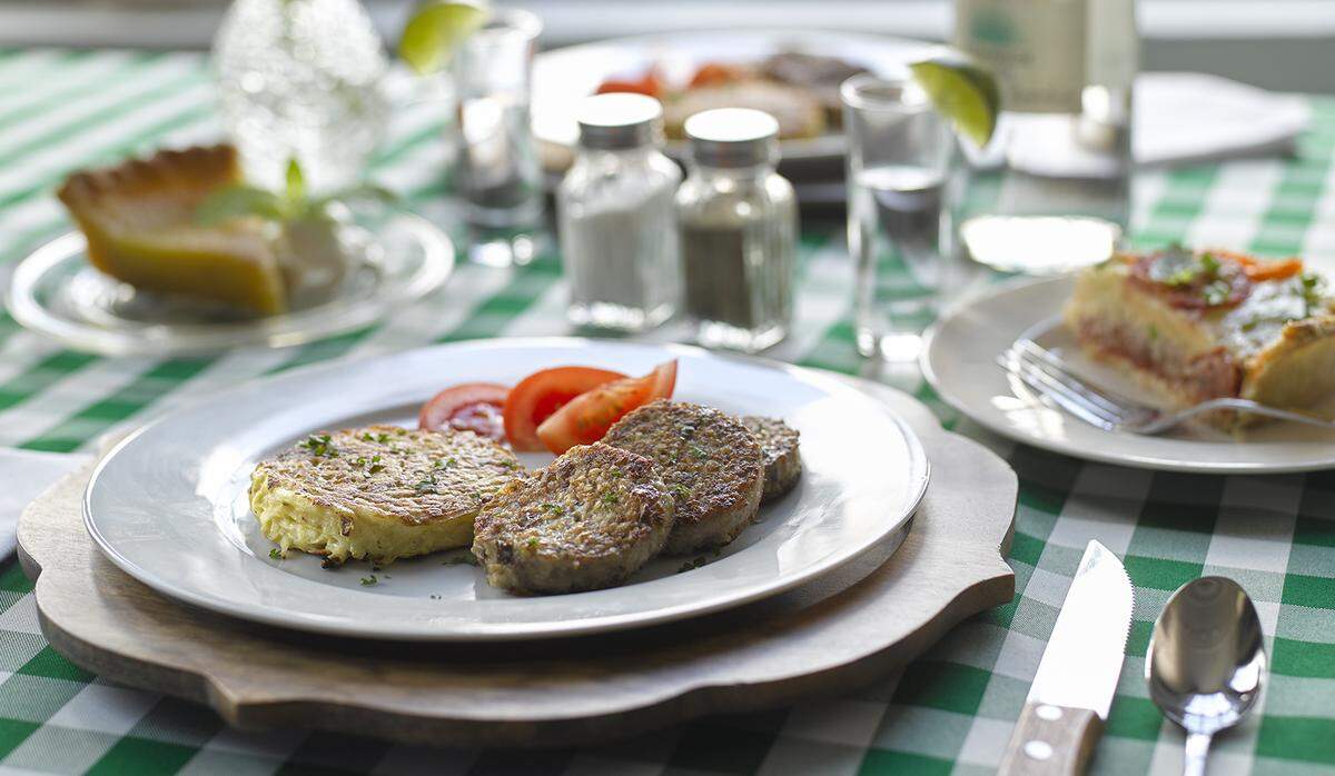 Goetta, a dish common to Cincinnati and Northern Kentucky, is the featured entrée at Blue Licks Battlefield State Resort Park. In partnership with the Kentucky Department of Tourism, visitors to nine of Kentucky’s 17 state resort parks have an opportunity to try Kentucky Proud dishes that are a signature of the individual park’s region as part of the Kentucky Culinary Trail.