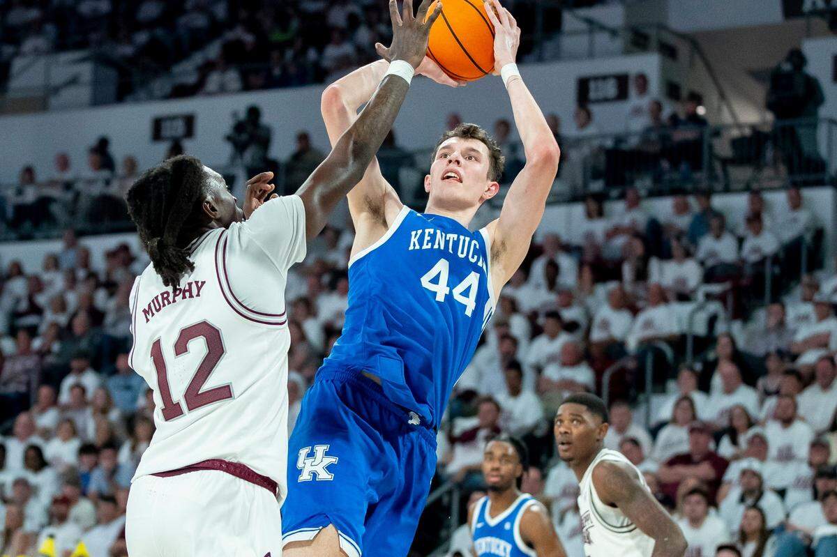 Kentucky freshman Zvonimir Ivisic played a career-high 21 minutes in the Wildcats’ 91-89 win at Mississippi State on Tuesday night.