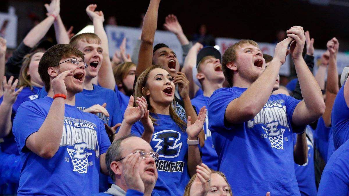 Estill County fans cheered as Corbin played Estill County in the opening game at the 101st Whitaker Bank/KHSAA Boys’ Sweet Sixteen state basketball tournament being played Wednesday at Rupp Arena in Lexington. This is second quarter action.