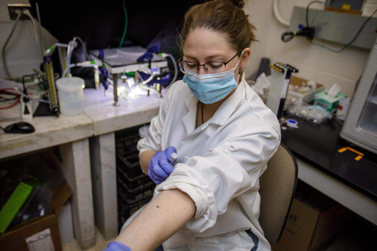 Lucie Conchou works in University of Kentucky entomologist Zainulabeuddin Syed’s lab. They are trying to use the tick’s best attributes against it--it’s sense of smell. Photo courtesy of the University of Kentucky. 