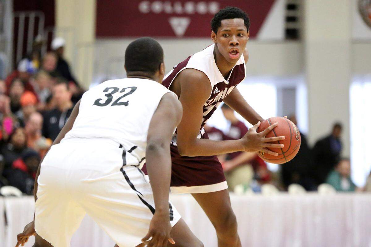 Western Kentucky freshman Charles Bassey is projected as a top-10 NBA Draft pick in 2019.