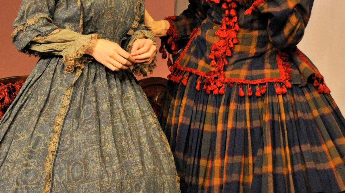 Sasha Halvorsen, left, as Clementine gets advice from Danby Carter's Laura Keene in Our Leading Lady.  Halvorsen saw the play in New York and suggested it to her father, Scott Turner, who is directing the play.