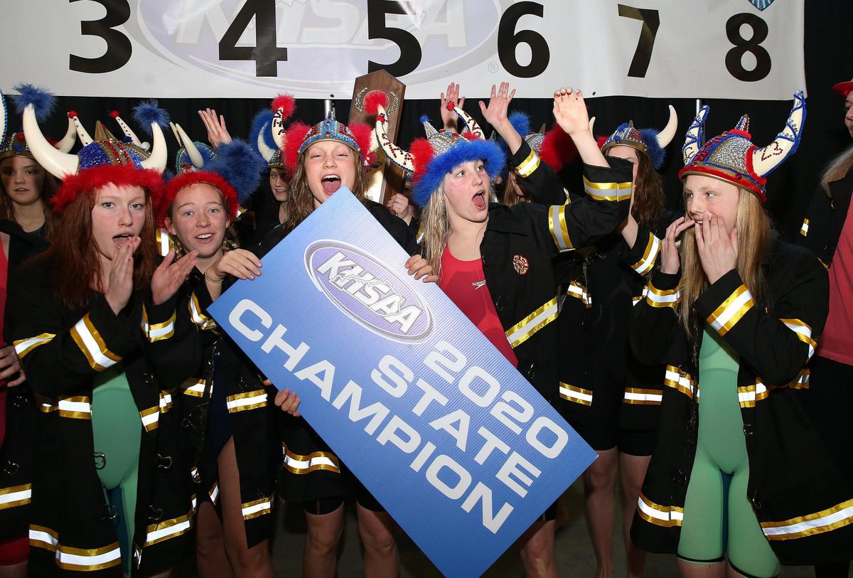 Sacred Heart swimmers celebrated the school’s eighth consecutive state championship at UK’s Lancaster Aquatic Center on Friday night.