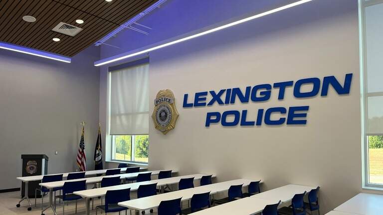 Lexington police officer suspended after tussle with Waffle House security guard