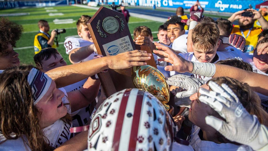 Class A football state championship preview: Pikeville vs. Raceland