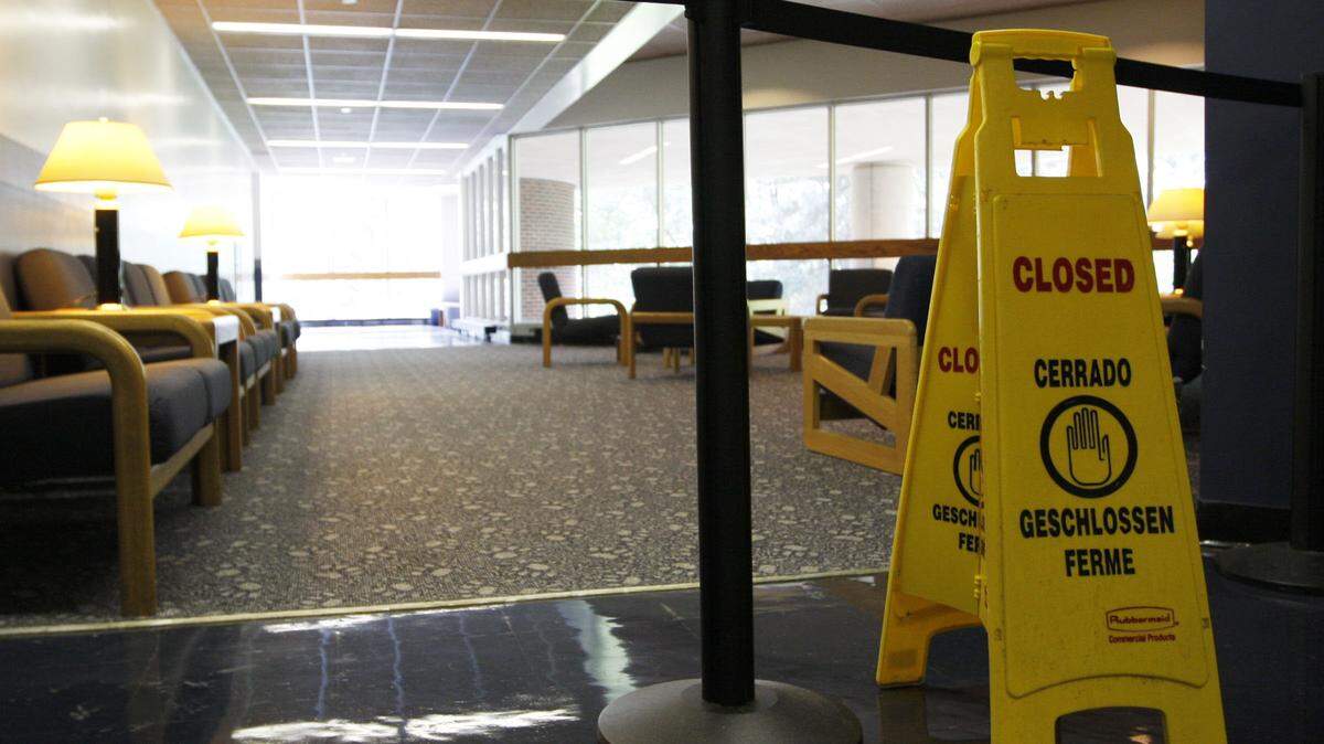 A lobby on the second floor of the UK Student Center was closed last month after a few bedbugs were found. A pest-control company used heat treatments to eradicate the insects.