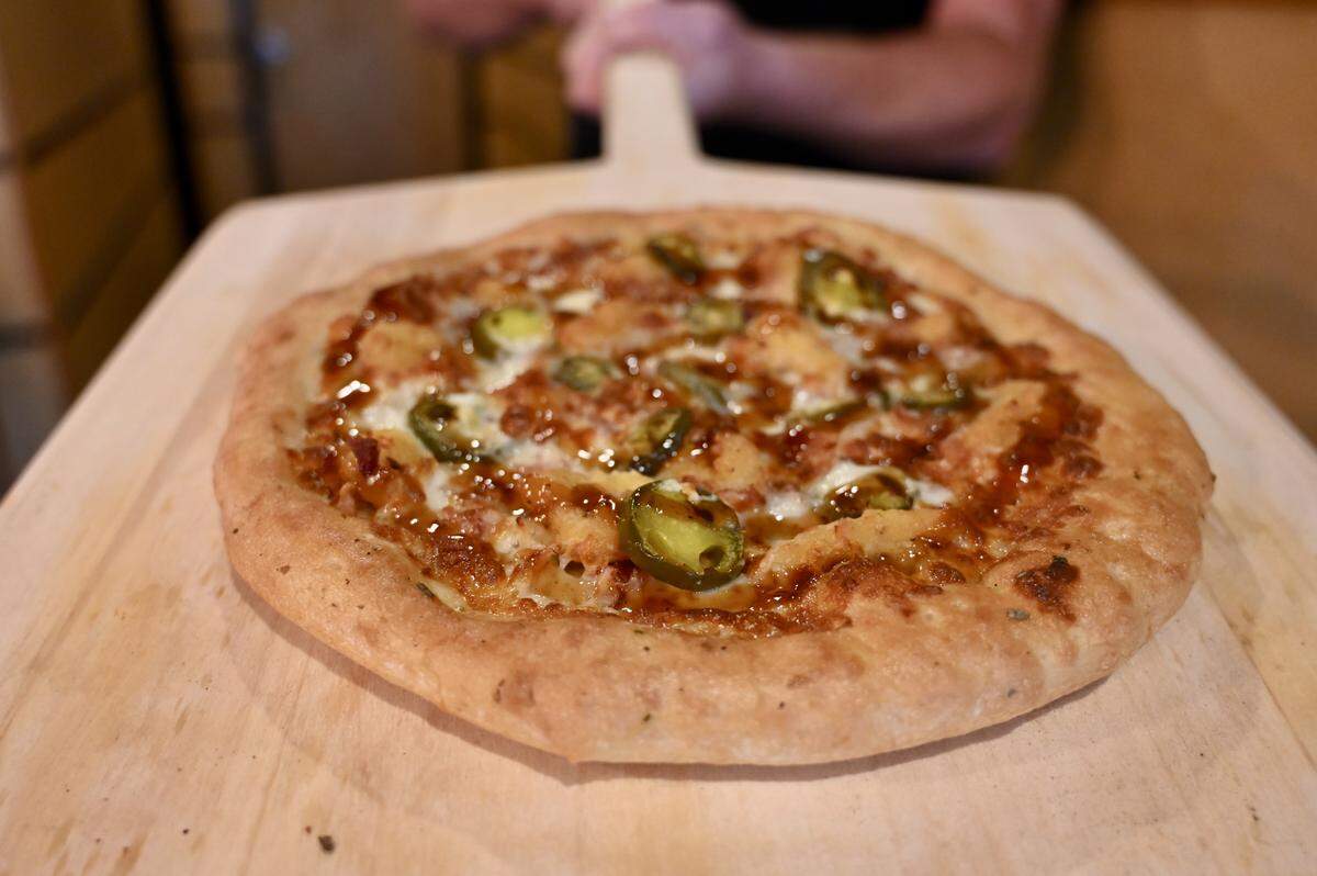Big City Pizza’s Chinoe location will serve up The Drunken Rooster for Lexington Pizza Week: Pepper jack beer cheese, smoky bacon and bourbon glaze, with breaded chicken and a blast of sizzling jalapeños. All pizzas during the week are $10 at participating restaurants.