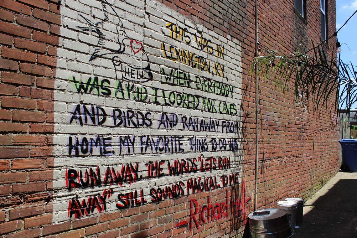 The students of Montessori High School and freelance artists Kiptoo Tarus and Dani Greene painted a quote from Richard Hell’s autobiography as part of the mural. The quote talks about Lexington, and Hell’s time spent in the city as a kid.