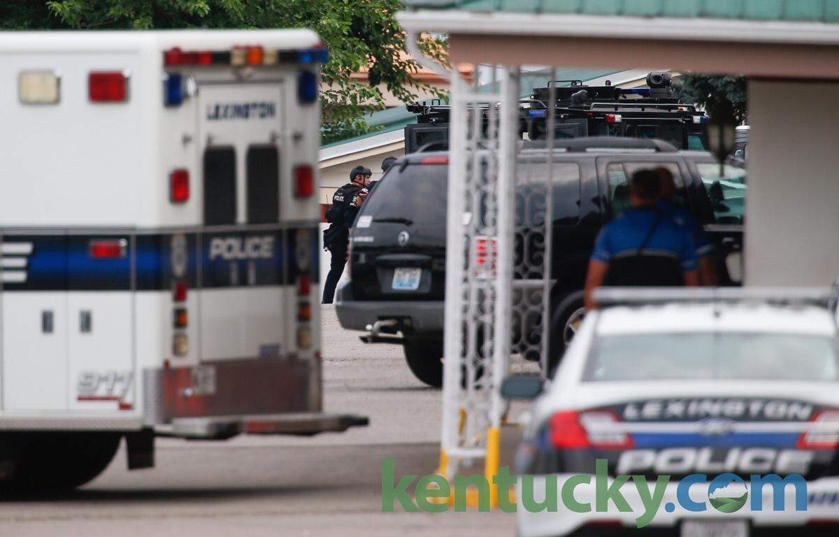 New Circle Road remains closed between Bryan Station and North Limestone as police work around the Bryan Station Inn.