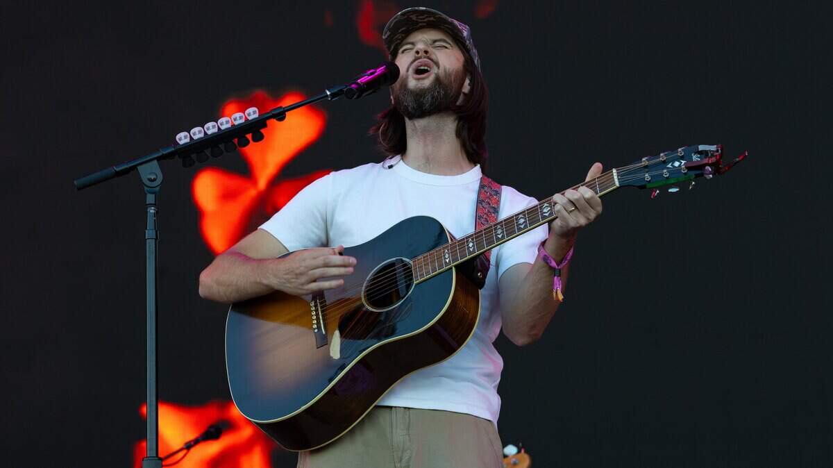 Matt Quinn, lead vocals and rhythm guitar, of American indie rock band Mt. Joy, at the Limestone stage during the Railbird Music Festival at Red Mile in Lexington, KY, on June 6, 2026.