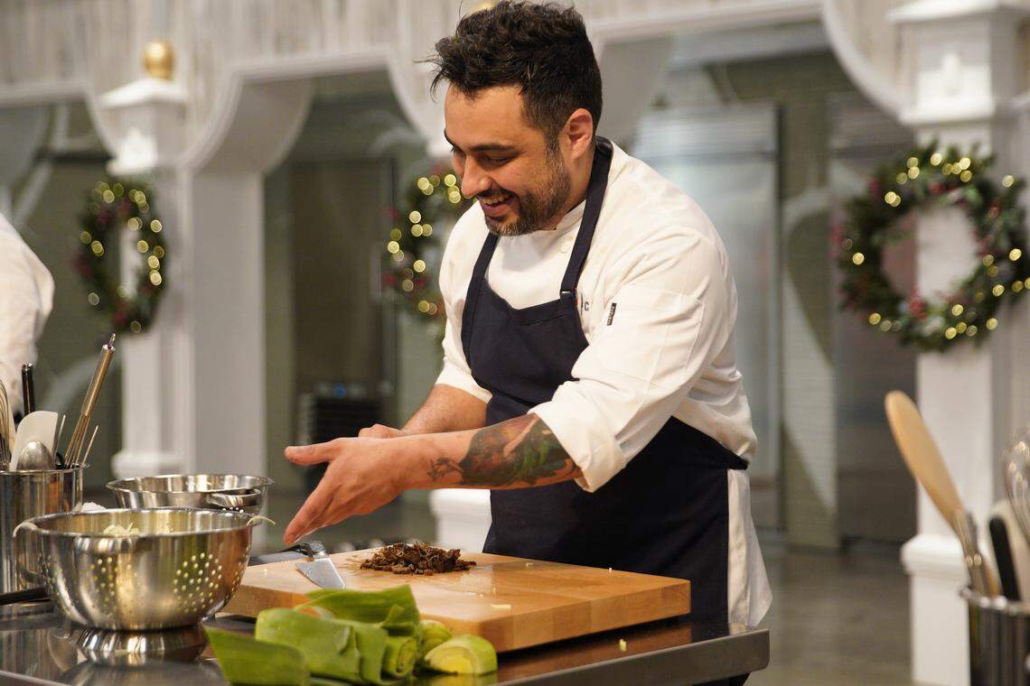Chef David Viana turned those beautiful leeks into an immunity-winning dish. And he just keeps turning up trumps. He’s my pick at this point for the lead but he’s had a stumble or two and there’s room for someone to move ahead.