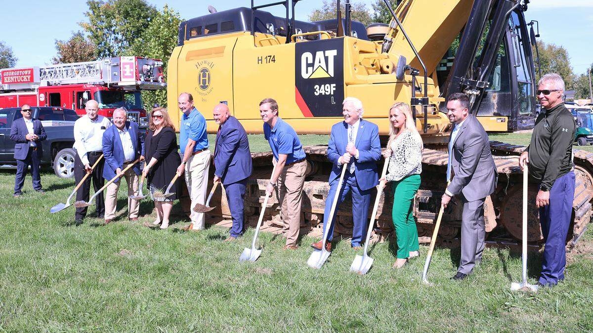 The groundbreaking for the $22.6 million South Sewer Project included from left George Lusby, Phillip Pratt, Ashley Adams, Rocky Adkins, Joe Pat Covington, Gov. Andy Beshear, Mayor Tom Prather, Dr. Crystal Miller, Chase Azevedo and Jimmy Howell.