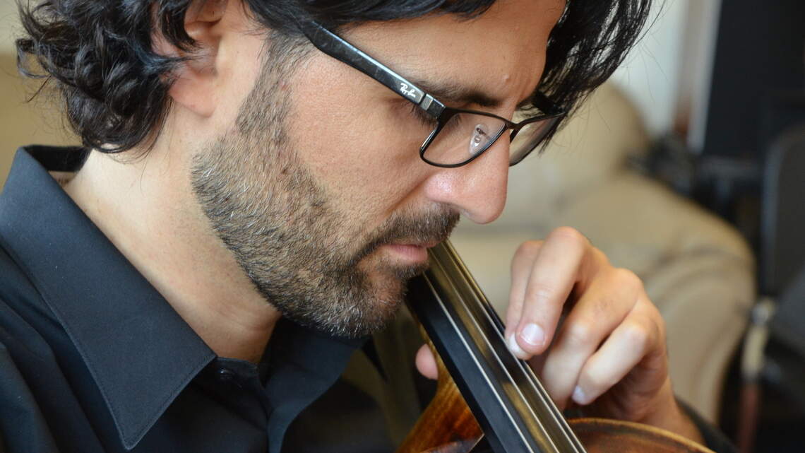 Cellist returns to explore his Jewish identity with concert in temple
