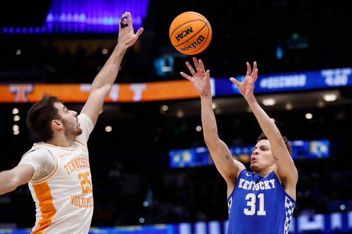 Kentucky’s Kellan Grady (31) has made only five of his last 22 three-point shots over the Wildcats’ most recent six games.