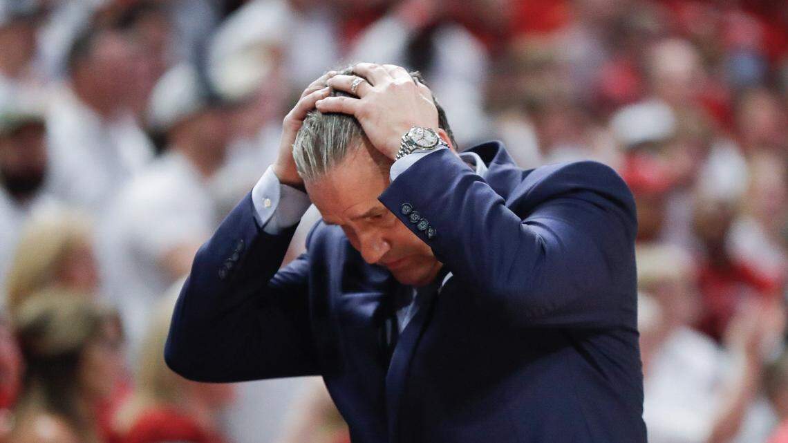 Kentucky and Arkansas stage a game not for the faint of heart