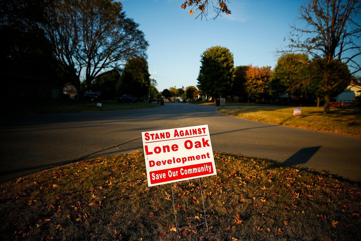 A sign along Lone Oak Drive opposing the development of Lone Oak Golf Course in Nicholasville, Ky., Wednesday, Sept. 18, 2019.