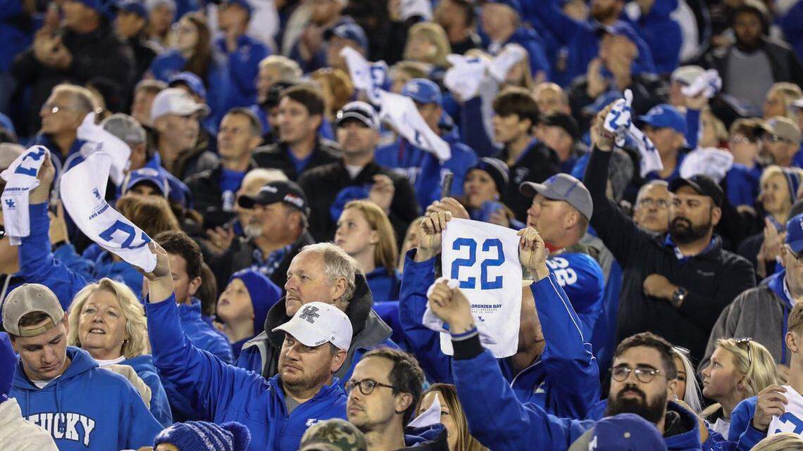 UK, Terry Wilson pay tribute to Jared Lorenzen before Kentucky’s matchup with Arkansas